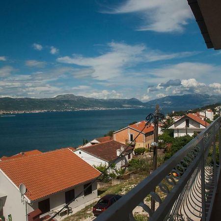 Apartments Vongula Trogir Luaran gambar