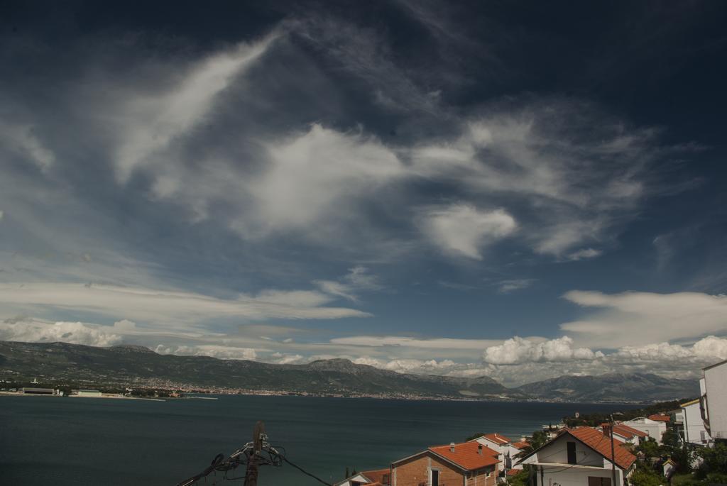 Apartments Vongula Trogir Luaran gambar
