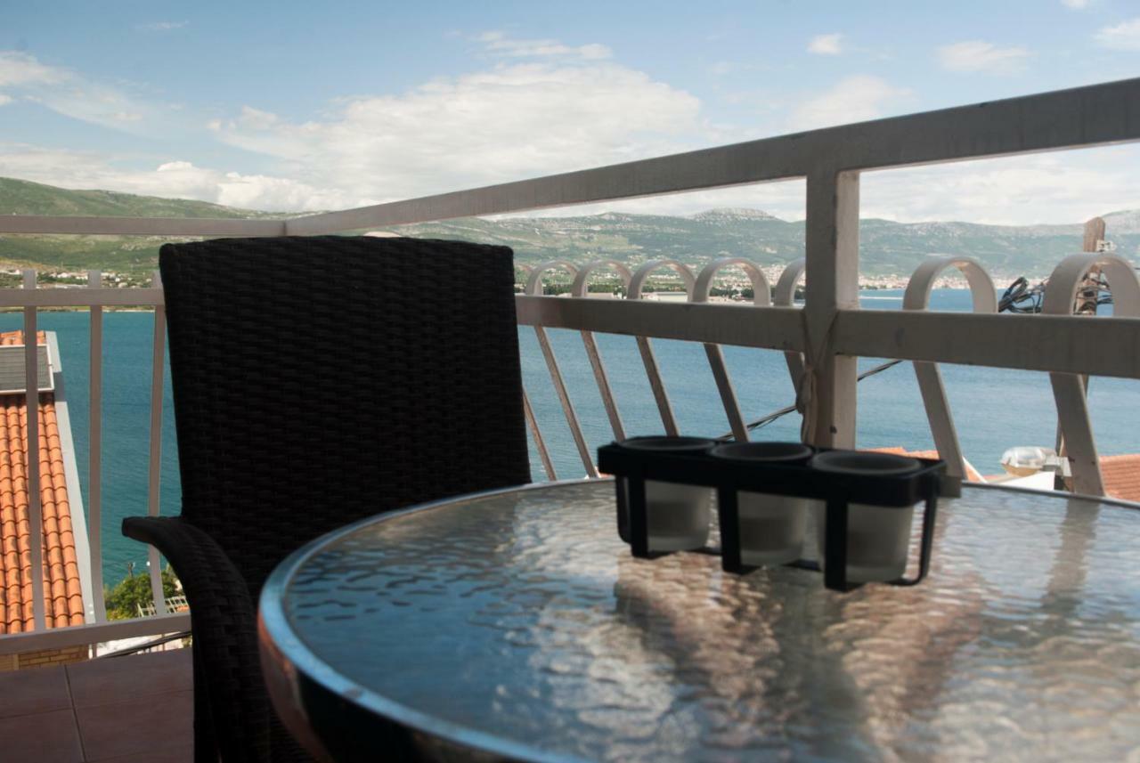 Apartments Vongula Trogir Luaran gambar