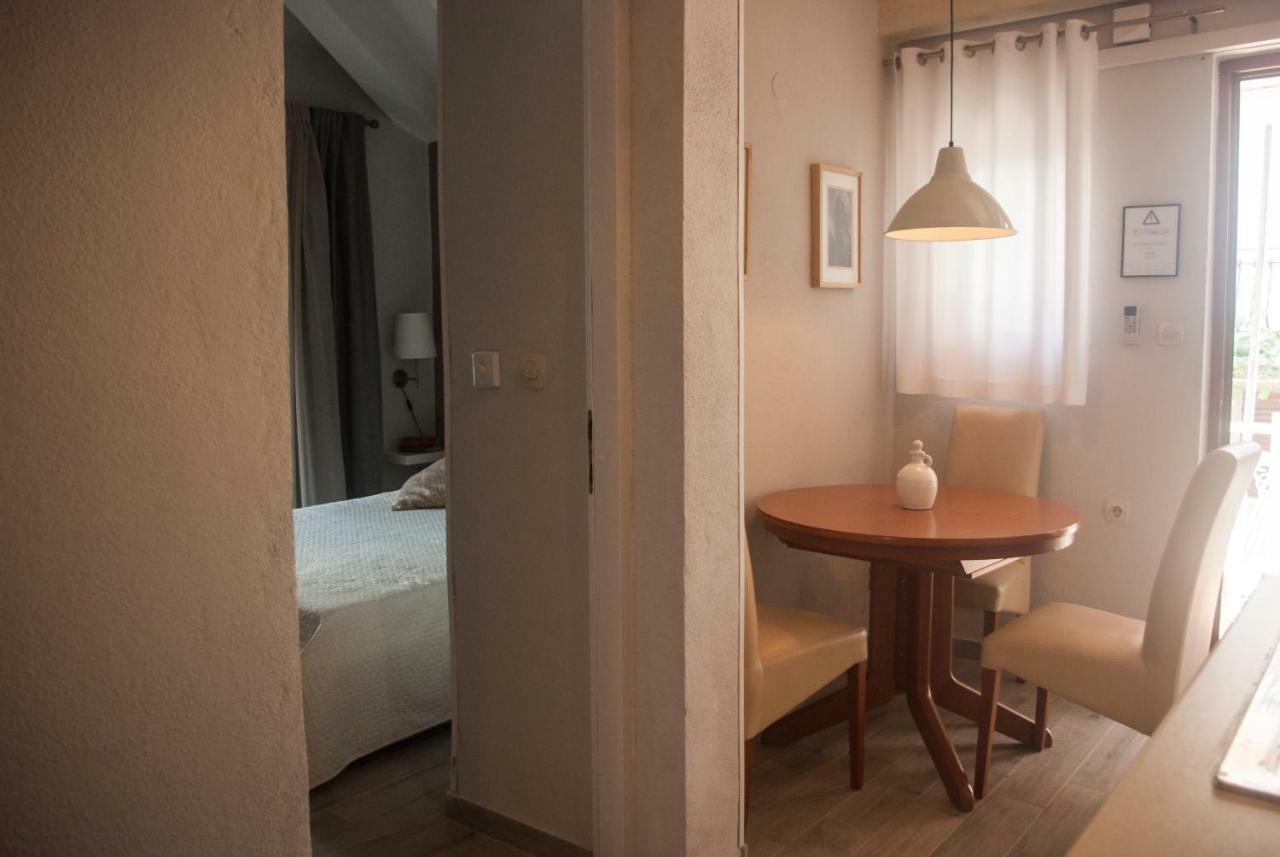 Apartments Vongula Trogir Luaran gambar